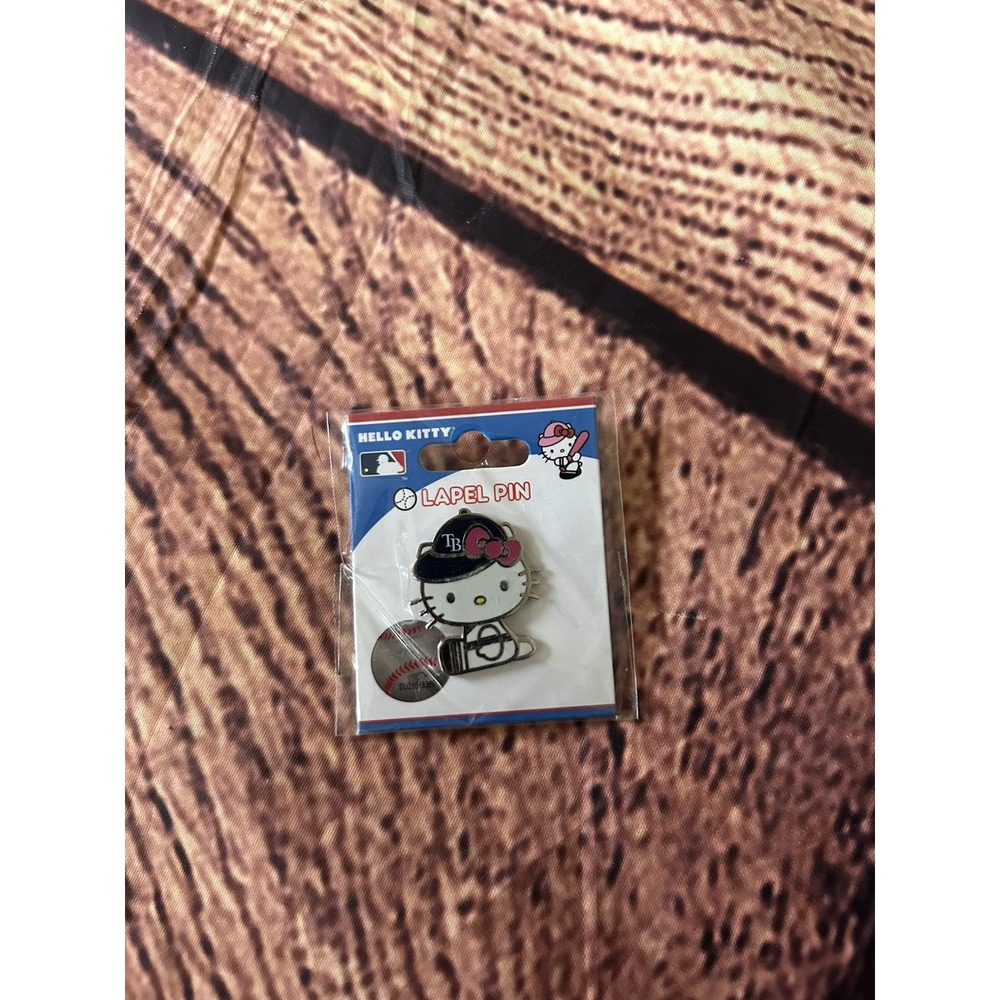 Hello Kitty Tampa Bay Rays Baseball MLB‎ Lapel Pin New